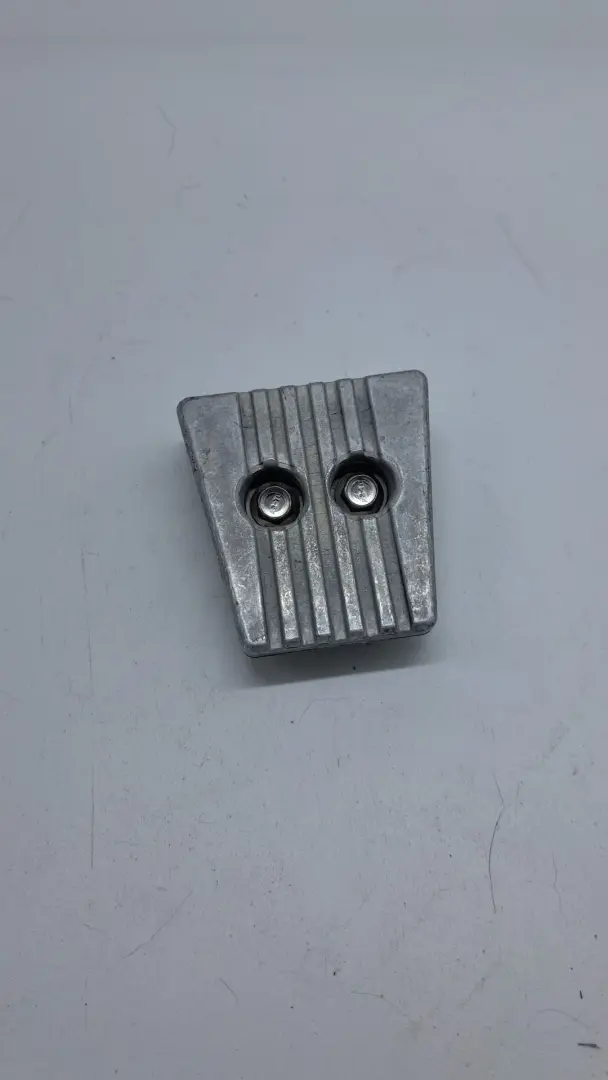 Volvo Penta Anodensatz Magensium für Anode für Aquamatic - Z - Antrieb – Einzelpropellerantrieb SX - A & Doppelpropellerantrieb DPS - A , DPS - B , FWD – Heckspiegelschutz (3888818)